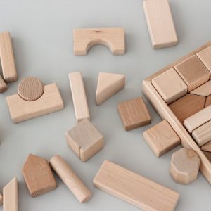 Wooden Building Blocks 39-Piece Montessori Toy for Toddlers, Preschoolers, and Kids