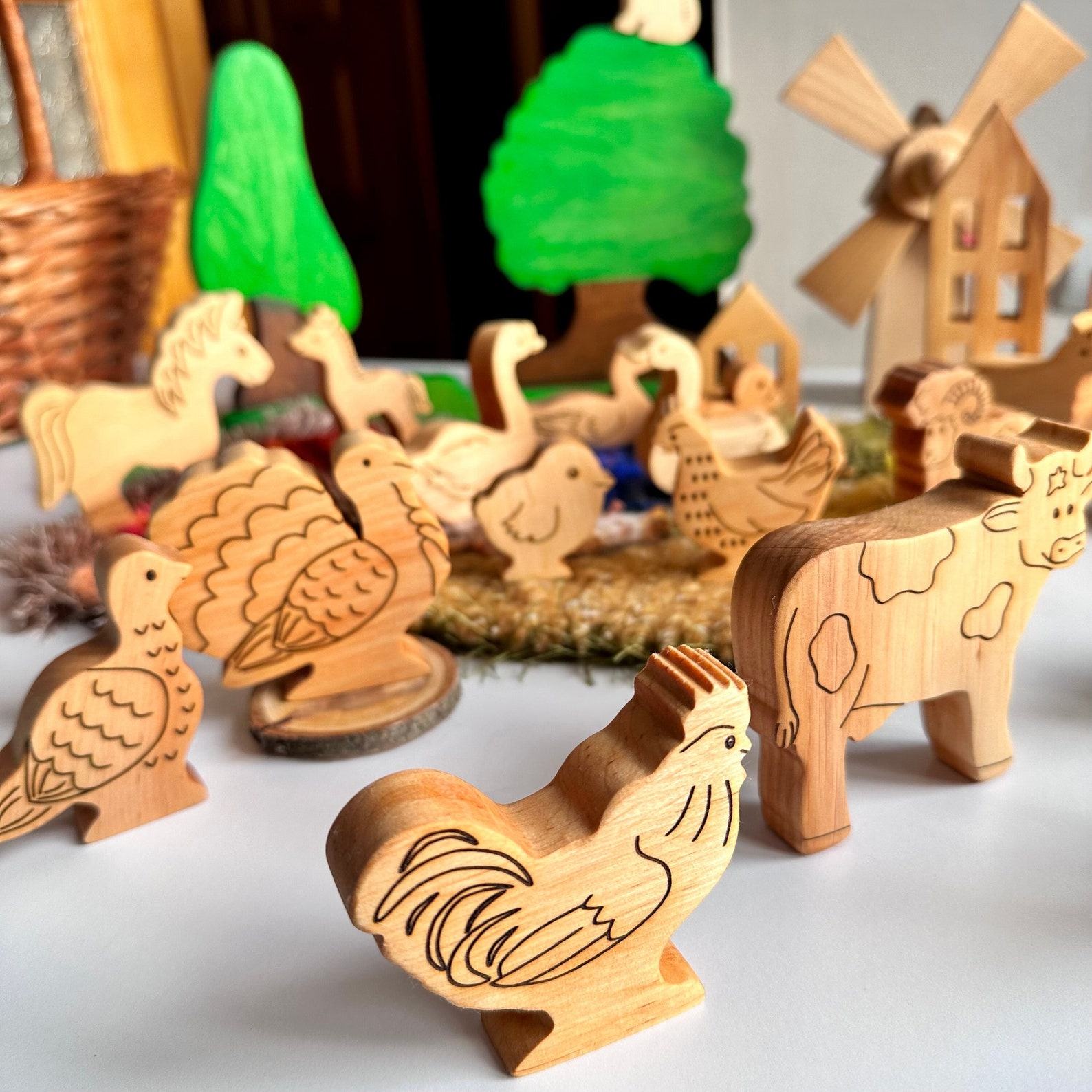 Wooden Farm Animal Toy Set 25 Domestic Animals and Birds for Imaginative Play