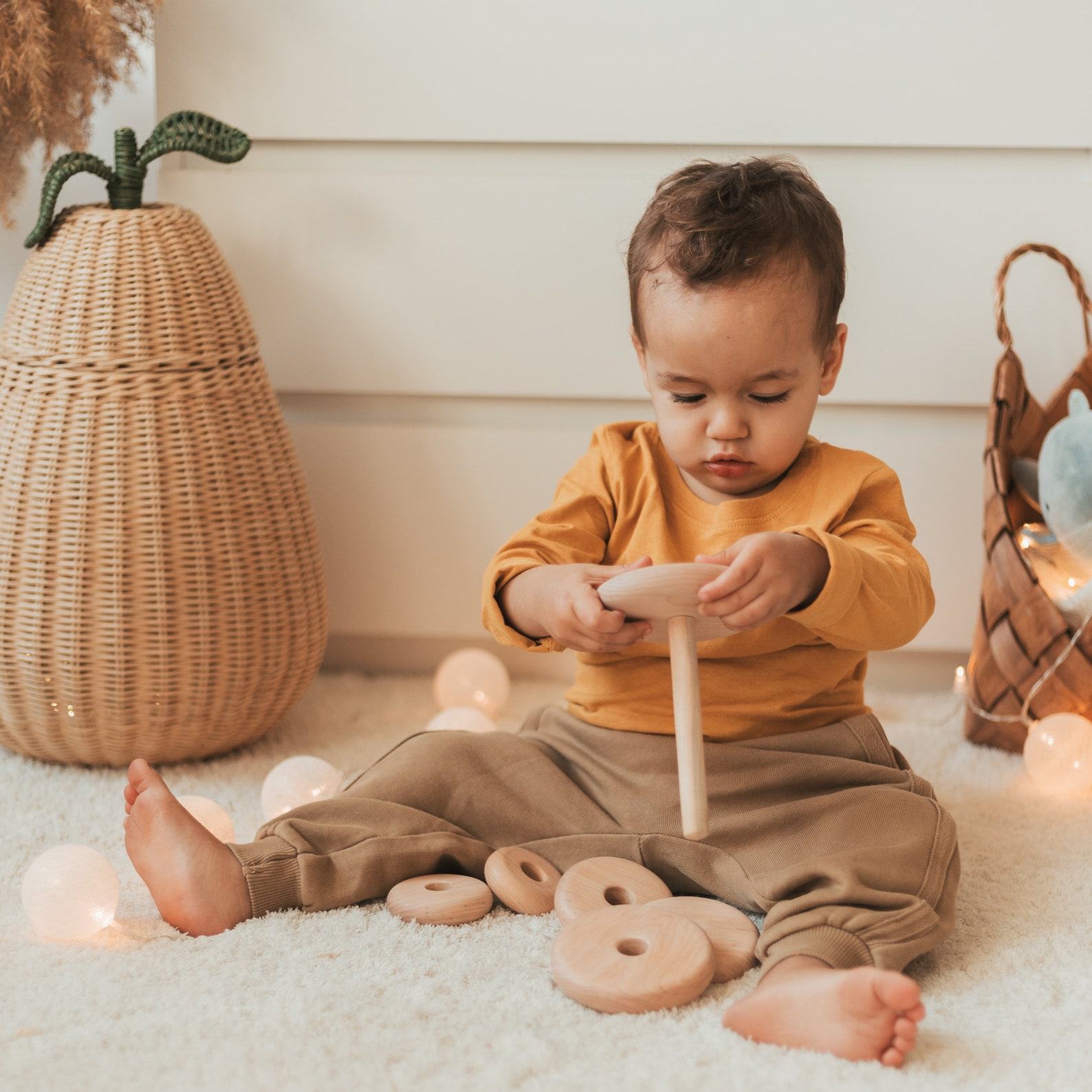 Wooden Stacking Pyramid Circle Toy – Christmas Present for Toddlers – Montessori Educational Toy