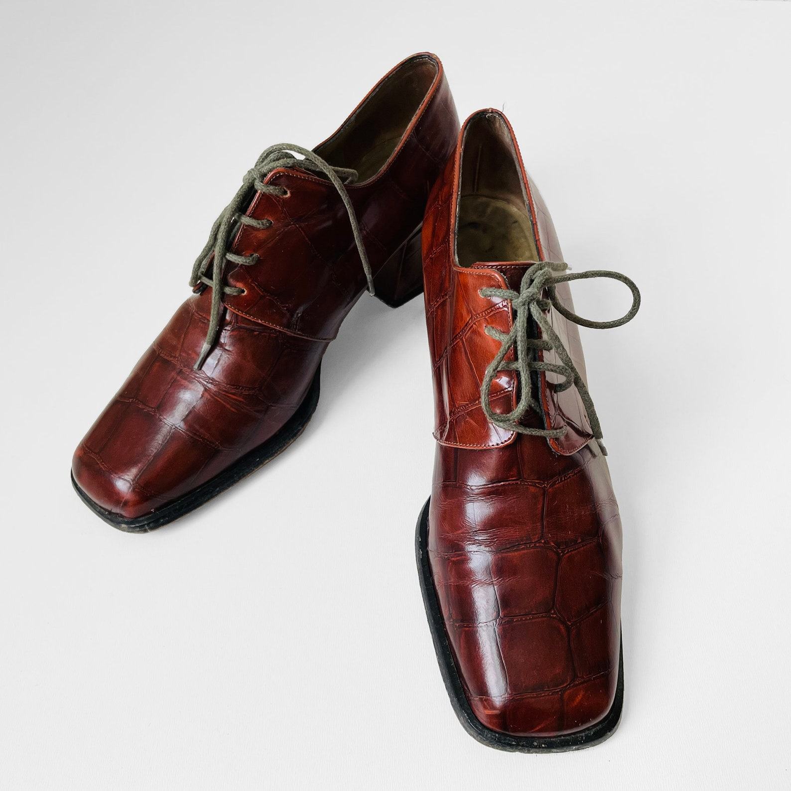 Yves Saint Laurent Vintage 90s Patent Leather Lace-Up Heels (Size 38)