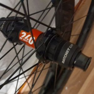 Zipp 454 NSW Carbon Clincher 700c Wheelset Unparalleled Speed and Control